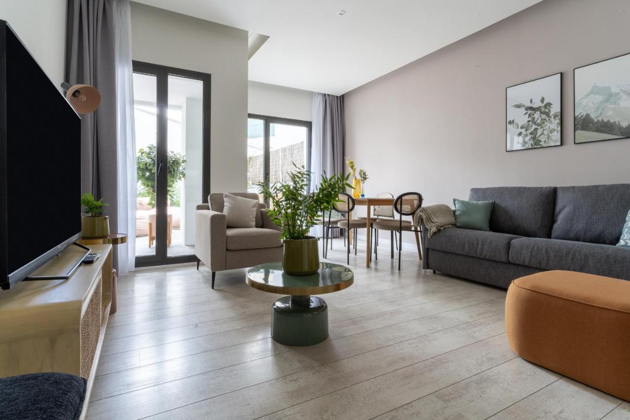 Limehome Barcelona Rector Triado Bagian luar foto