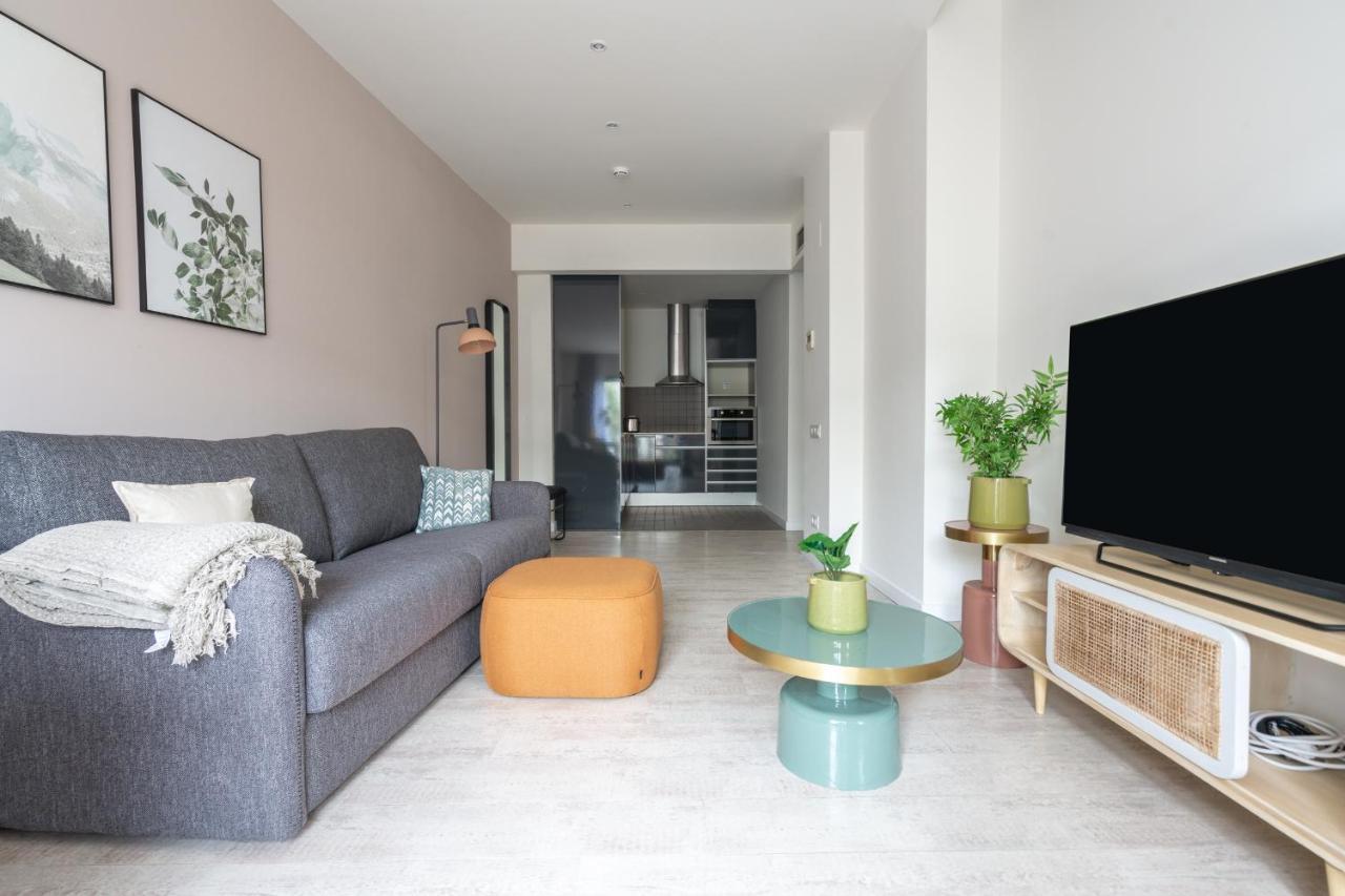 Limehome Barcelona Rector Triado Bagian luar foto