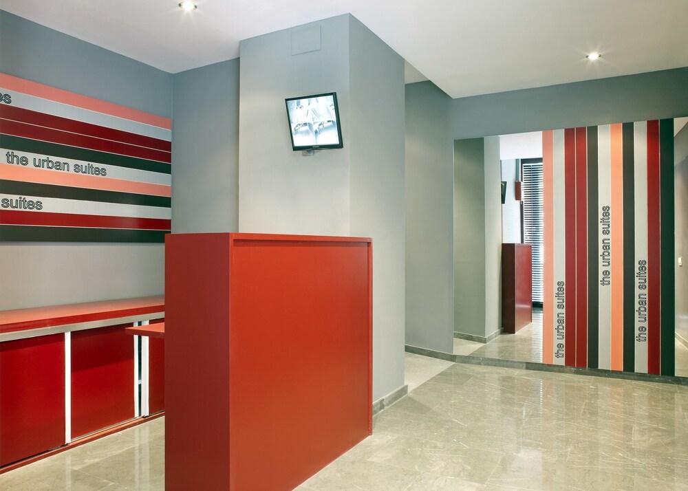 Limehome Barcelona Rector Triado Bagian luar foto
